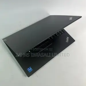Laptop Lenovo ThinkPad E14 Gen 2 8GB Intel Core i5 SSD 256GB