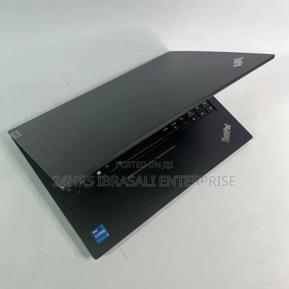 Laptop Lenovo ThinkPad E14 Gen 2 8GB Intel Core i5 SSD 256GB
