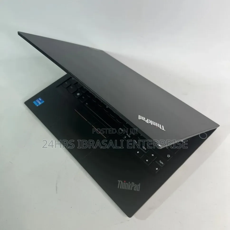 Laptop Lenovo ThinkPad E14 Gen 2 8GB Intel Core i5 SSD 256GB