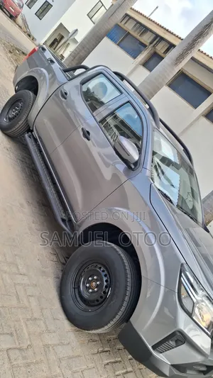 New Nissan Hardbody 2025 Gray