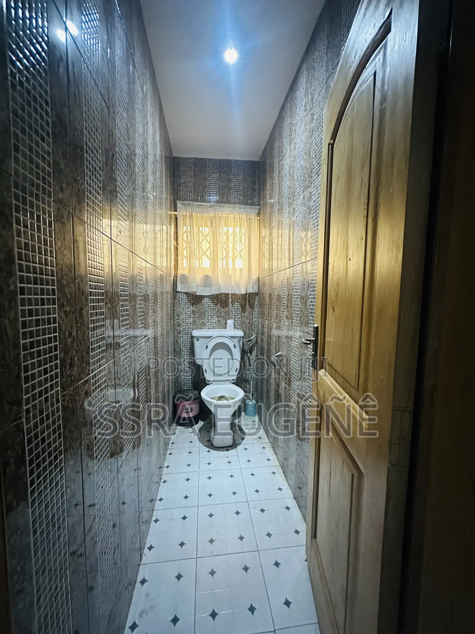 3bdrm House in 70X100, Oyarifa Mall Area for rent