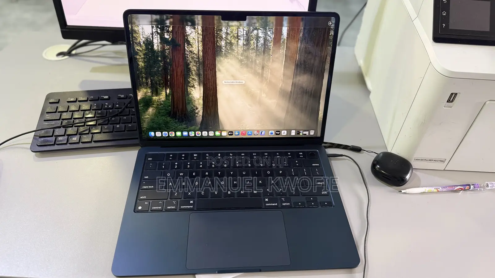 Laptop Apple MacBook Air 2022 M2 16GB Apple M2 SSD 256GB