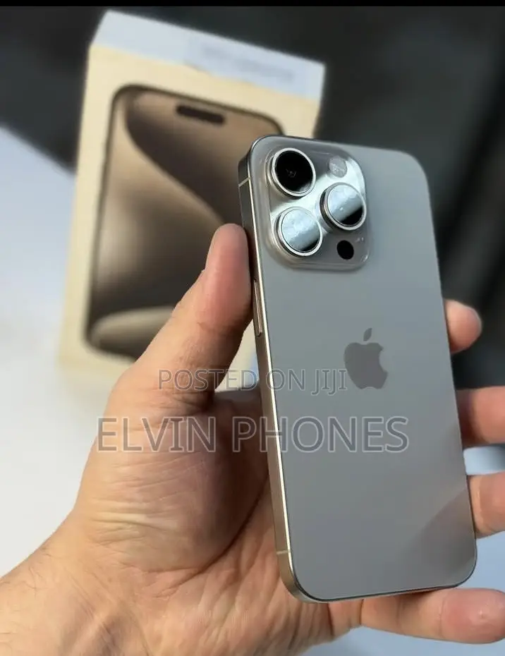 Apple iPhone 15 Pro 128 GB Silver