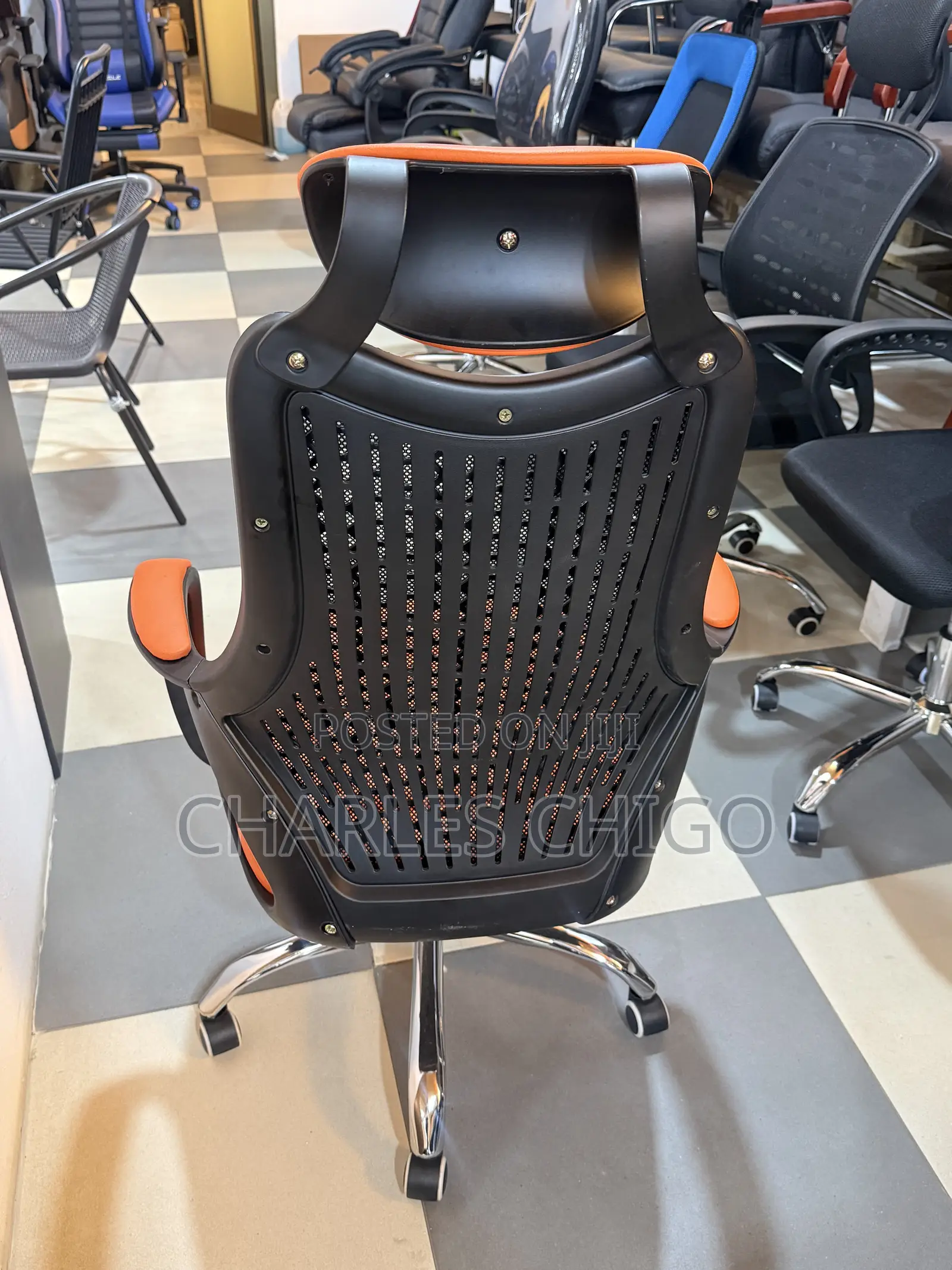 Executive Mesh Swivel Office Chair