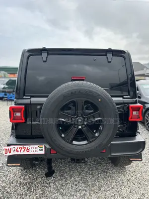 Jeep Wrangler Sahara 4 Door 4x4 2023 Black