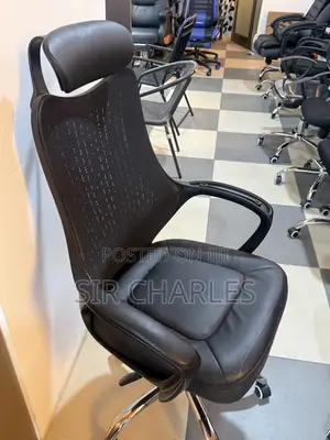 Executive Mesh Swivel Office Chair