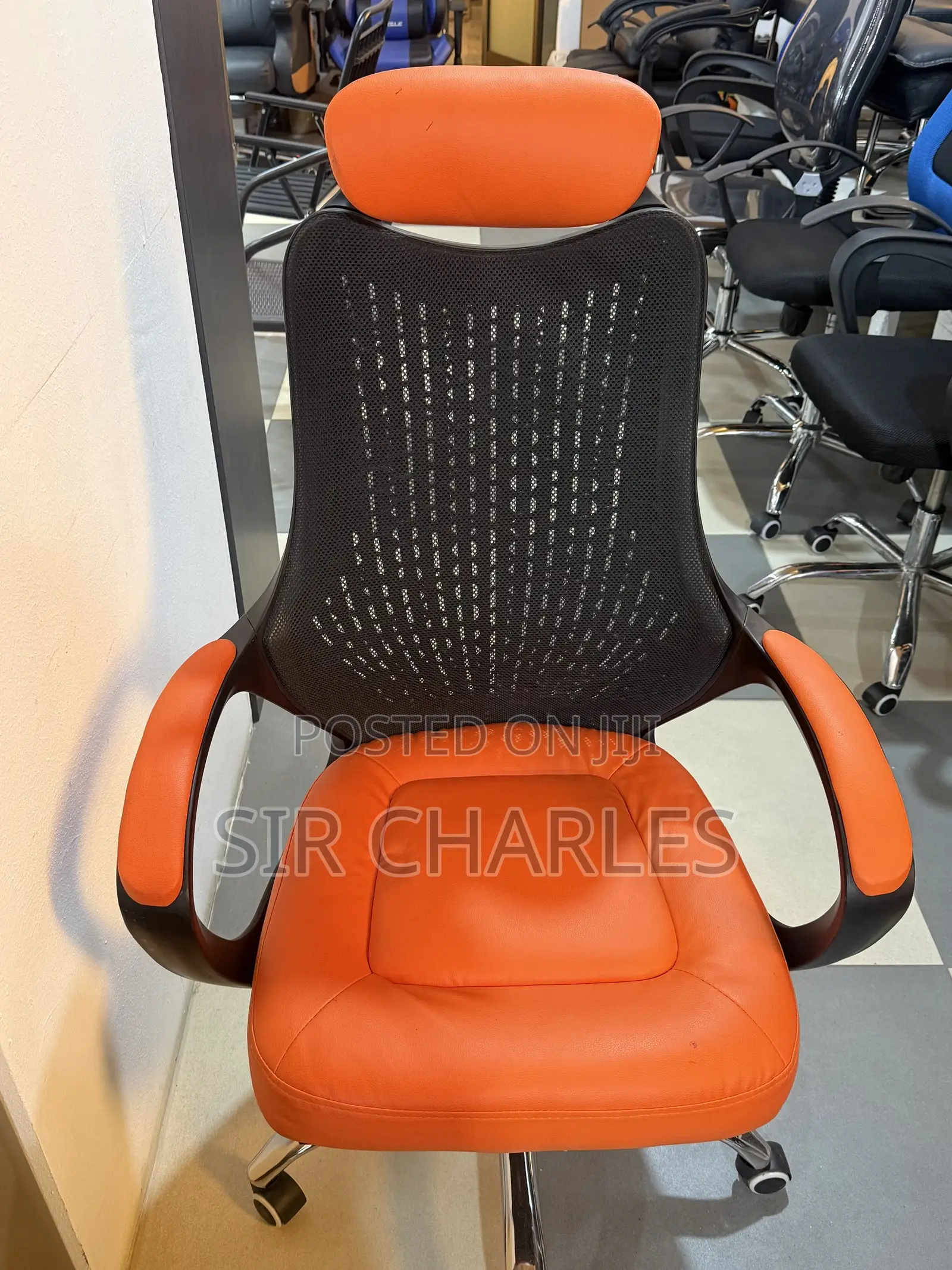 Executive Mesh Swivel Office Chair
