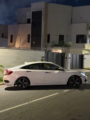 Honda Civic Touring Sedan 2018 White