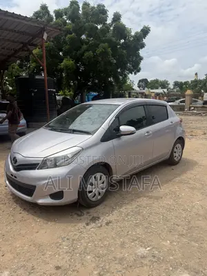 Toyota Vitz 2012 Purple