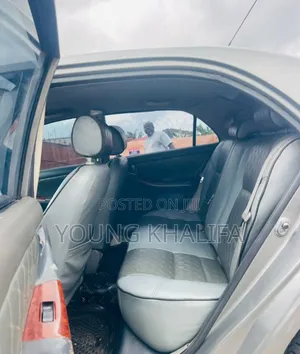 Toyota Corolla 2007 Gray