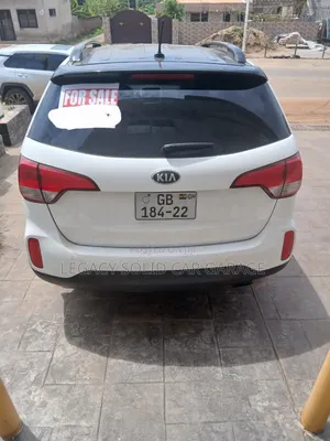 Kia Sorento 2012 White