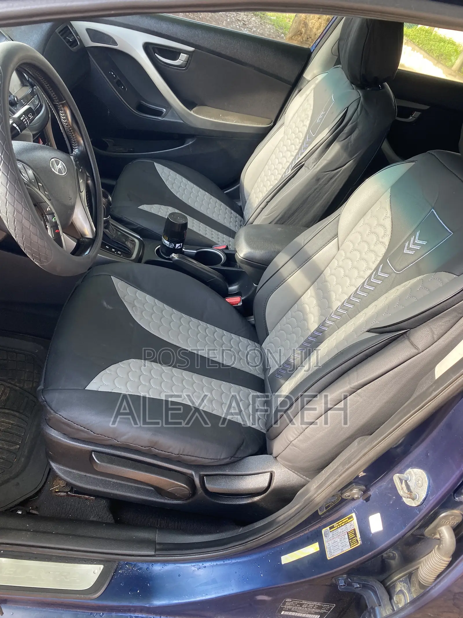 Hyundai Elantra Limited Sedan FWD (1.8L 4cyl 6A) 2016 Blue