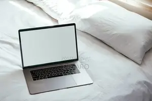 New Laptop Apple MacBook Pro 2024 M4 Pro 24GB Apple M4 Pro SSD 512GB