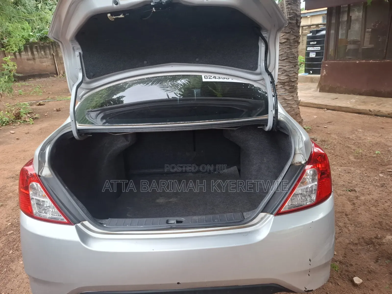 Nissan Versa 2015 Gray