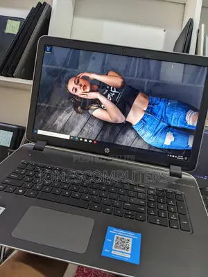 Laptop HP Pavilion 17 6GB AMD A10 HDD 700GB