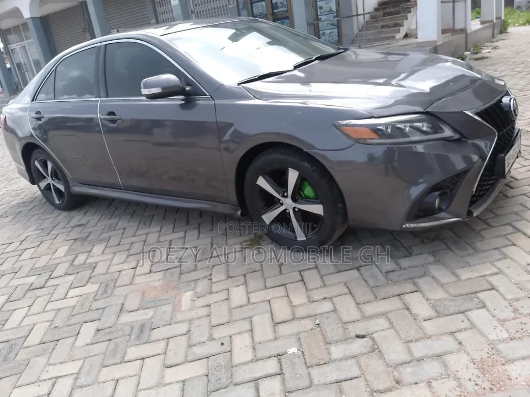 Toyota Camry 2007 Gray