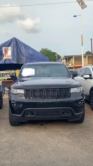 Jeep Grand Cherokee Limited 4dr 4x4 2019 Black