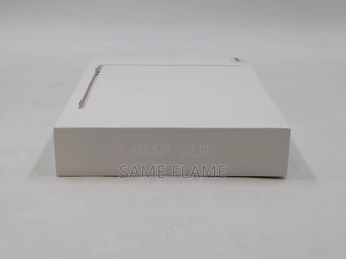 New Laptop Apple MacBook Air 2026 M5 16GB Apple M5 SSD 1T