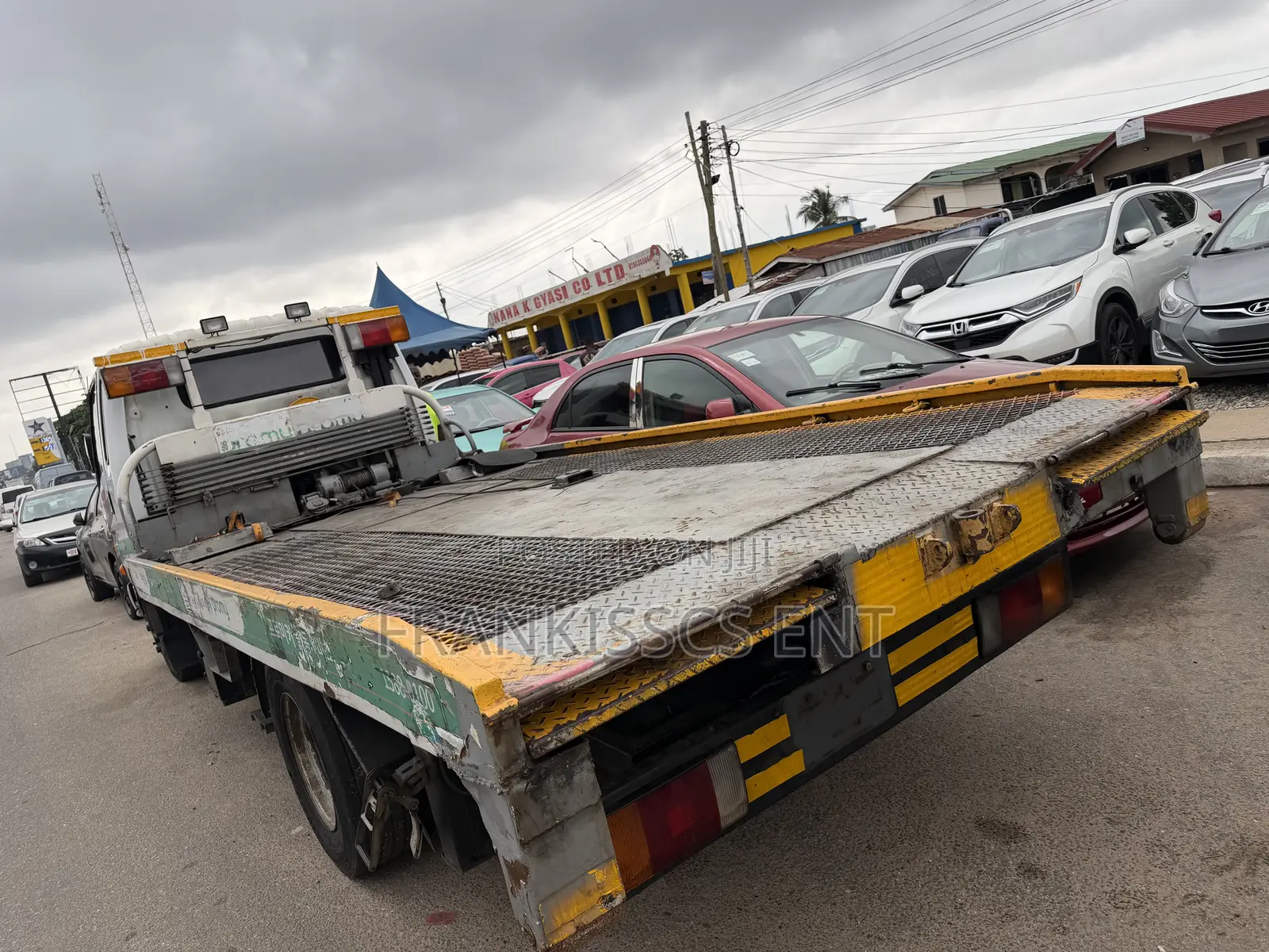 Hyundai Mighty Towing Truck