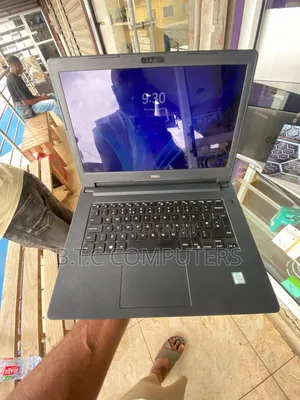 Laptop Dell Latitude 14 3470 12GB Intel Core i5 HDD+SSD 500GB