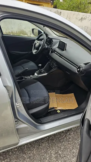 Toyota Yaris iA 1.5 FWD 2017 Silver