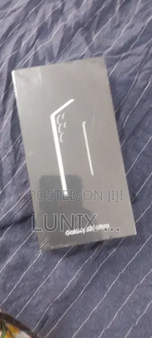 New Samsung Galaxy S25 Ultra 1 TB Black