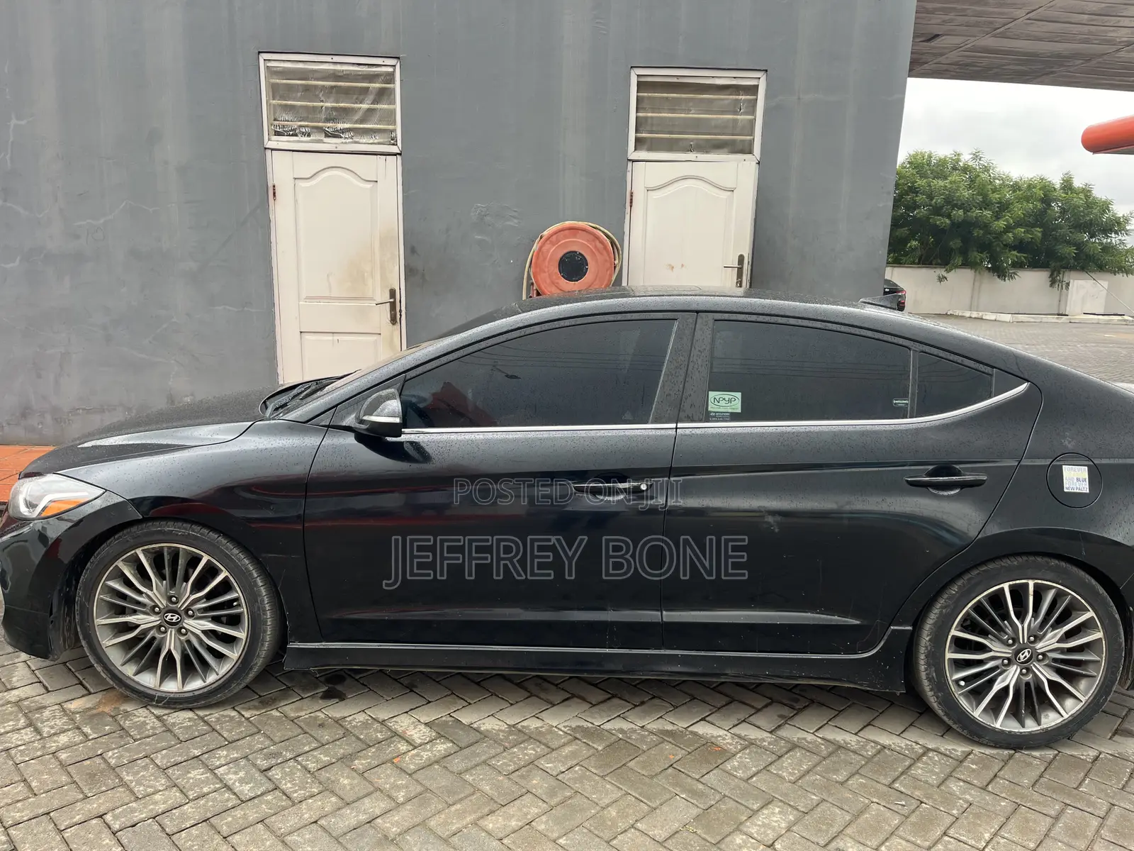 Hyundai Elantra Sport Sedan FWD (1.6L 4cyl 6M) 2017 Black