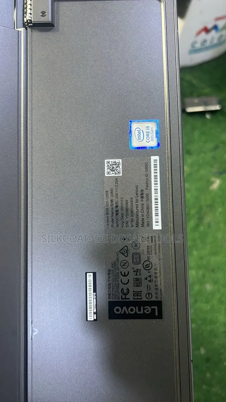 Laptop Lenovo IdeaPad 130 128GB Intel Core i5 SSHD (Hybrid) 256GB