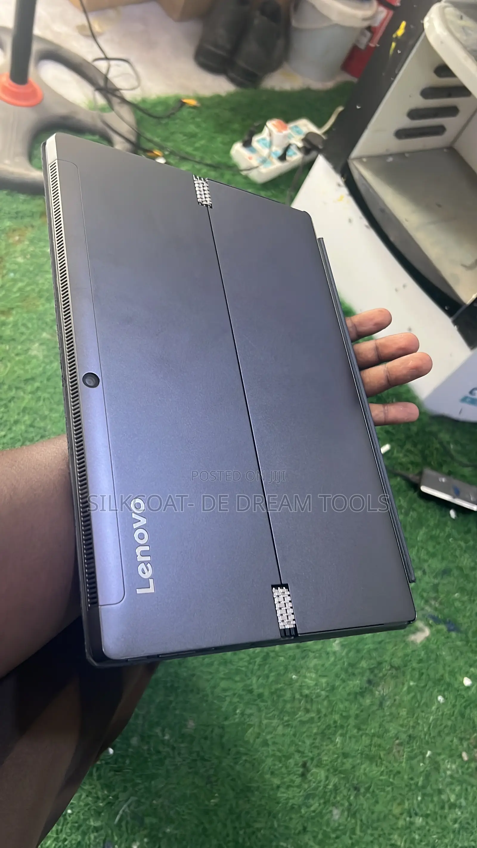 Laptop Lenovo IdeaPad 130 128GB Intel Core i5 SSHD (Hybrid) 256GB