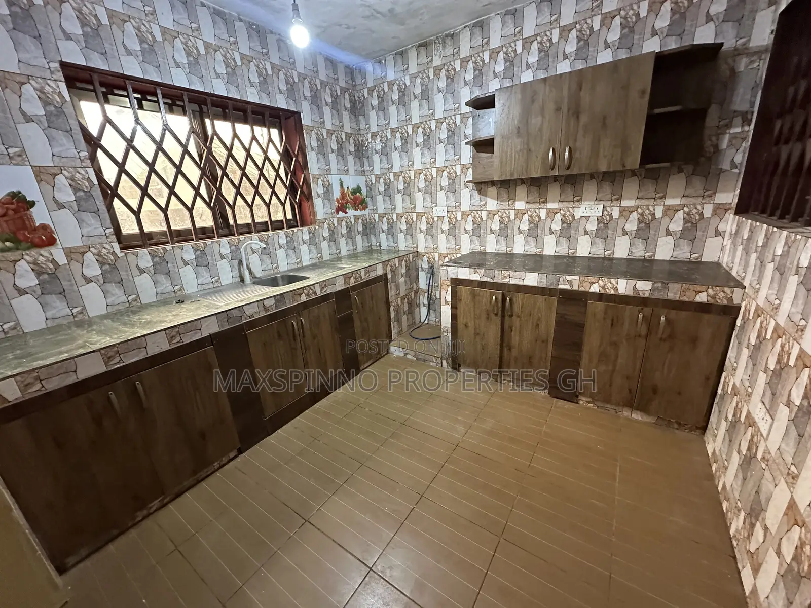 2bdrm Apartment in Maxspinno Properties, Oyarifa for rent
