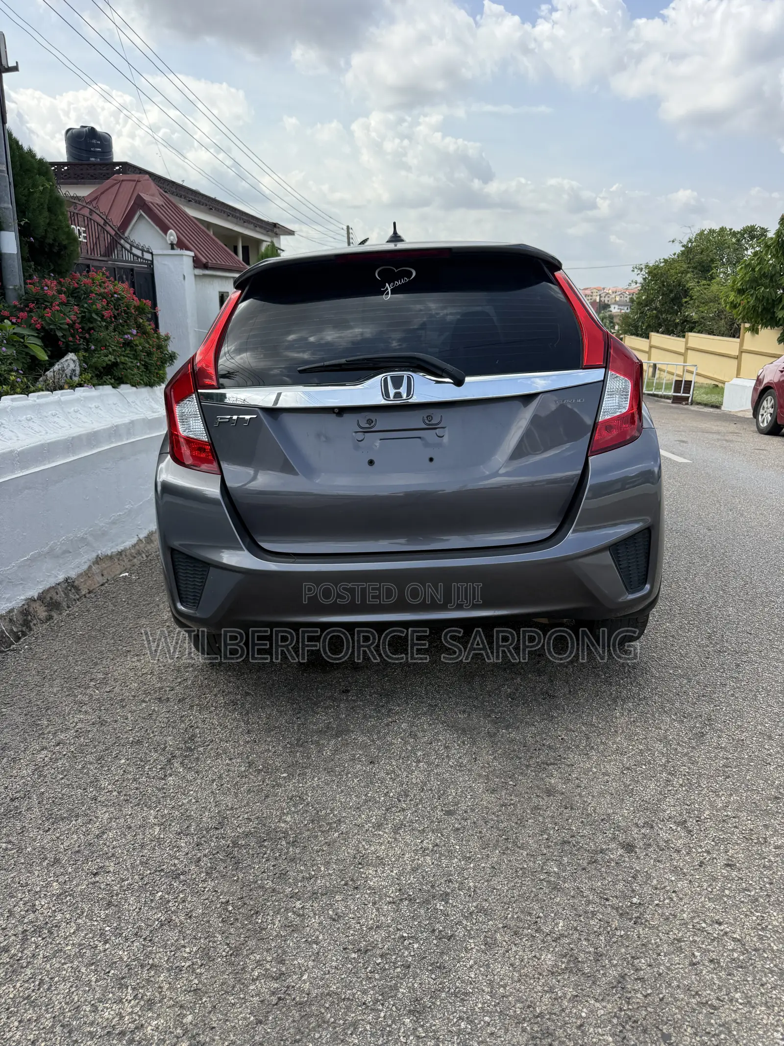 Honda Fit LX 4dr Hatchback (1.5L 4cyl 6M) 2015 Gray