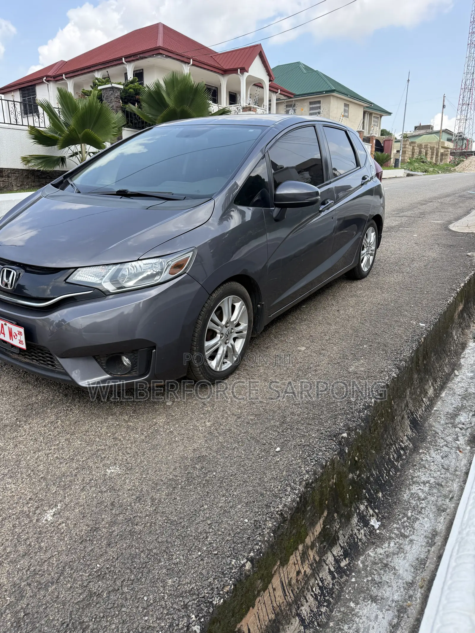 Honda Fit LX 4dr Hatchback (1.5L 4cyl 6M) 2015 Gray