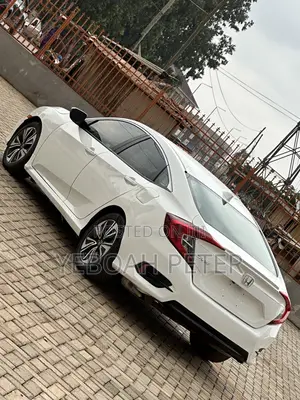 Honda Civic 2017 White