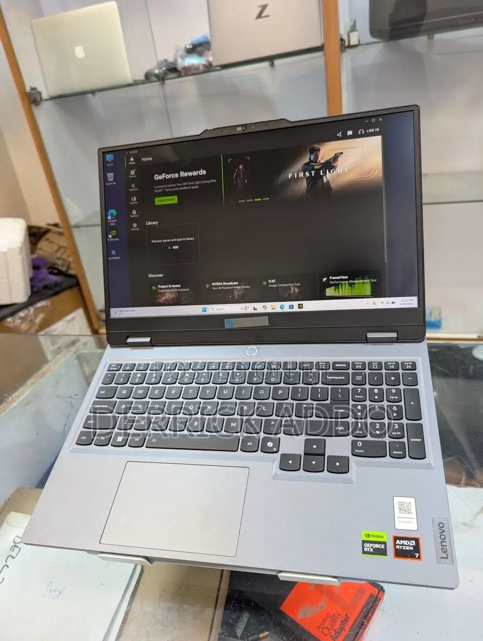 New Laptop Lenovo LOQ 15AHP10 16GB AMD Ryzen 7 SSD 1T