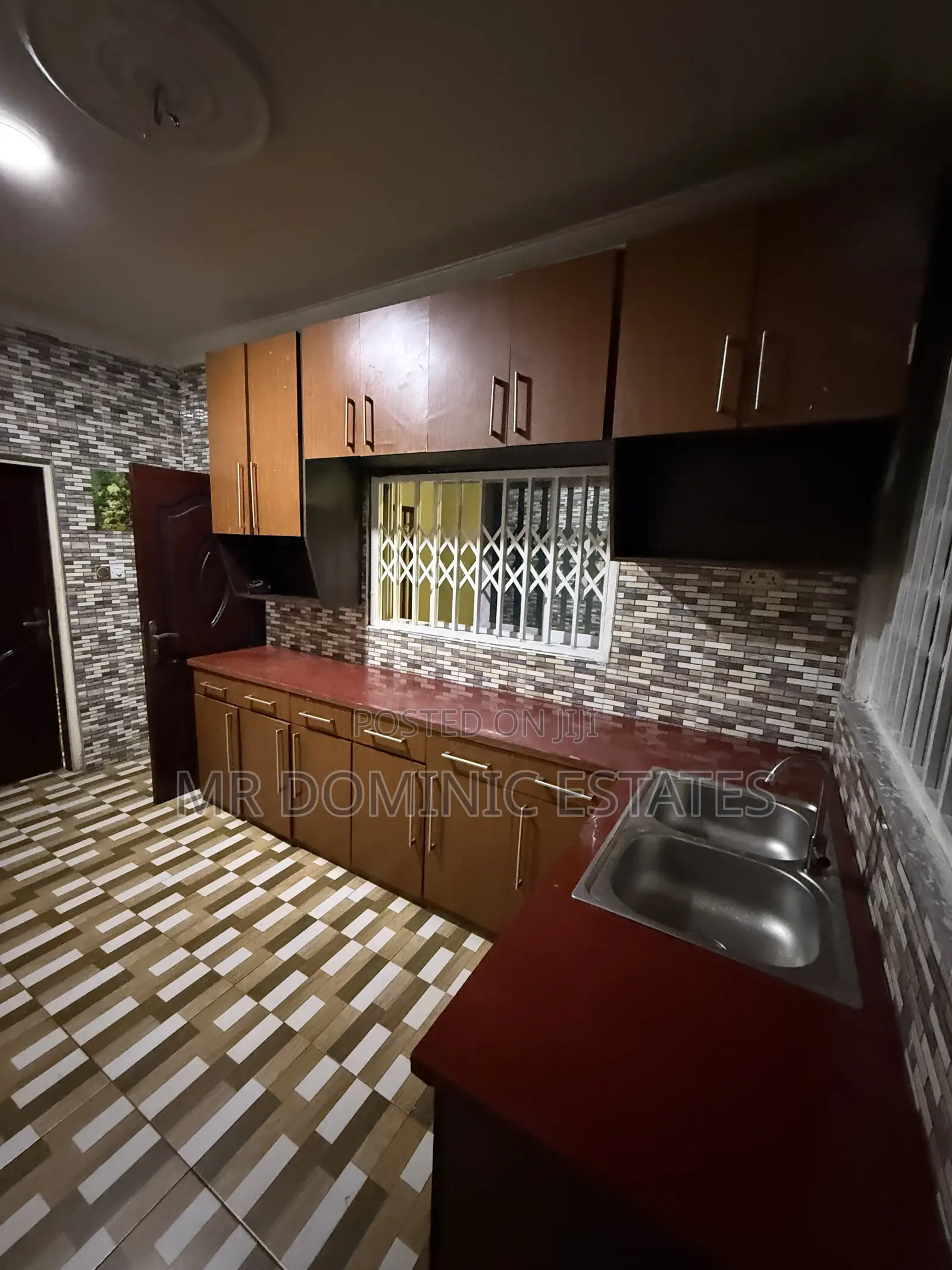 4bdrm Apartment in Mr Dominic Estates, West Hills Mall Area for rent
