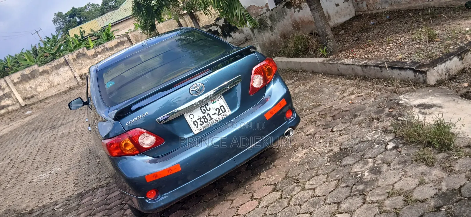 Toyota Corolla 2010 Gray