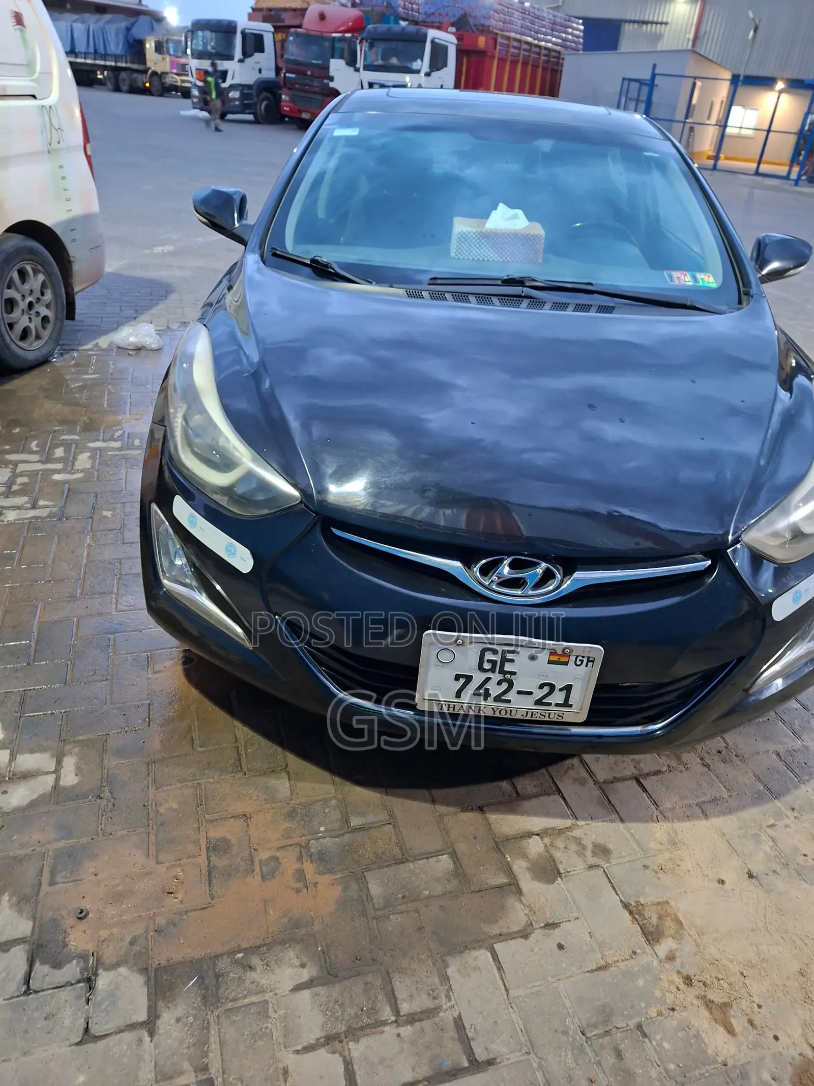 Hyundai Elantra Limited Sedan FWD (1.8L 4cyl 6A) 2016 Black