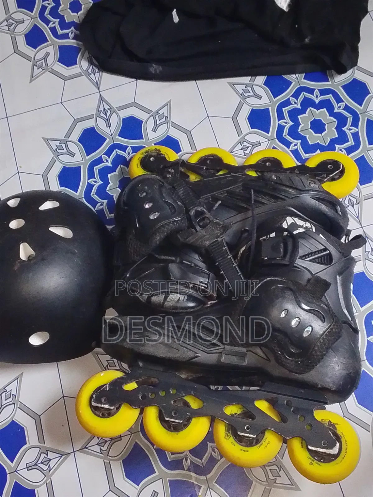 Inline Skates/Skate Shoe/Rollerblades With Free Helmets and Elbow Pads
