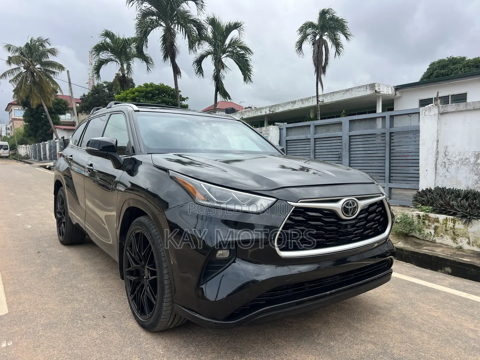 Toyota Highlander Platinum 2022 Black
