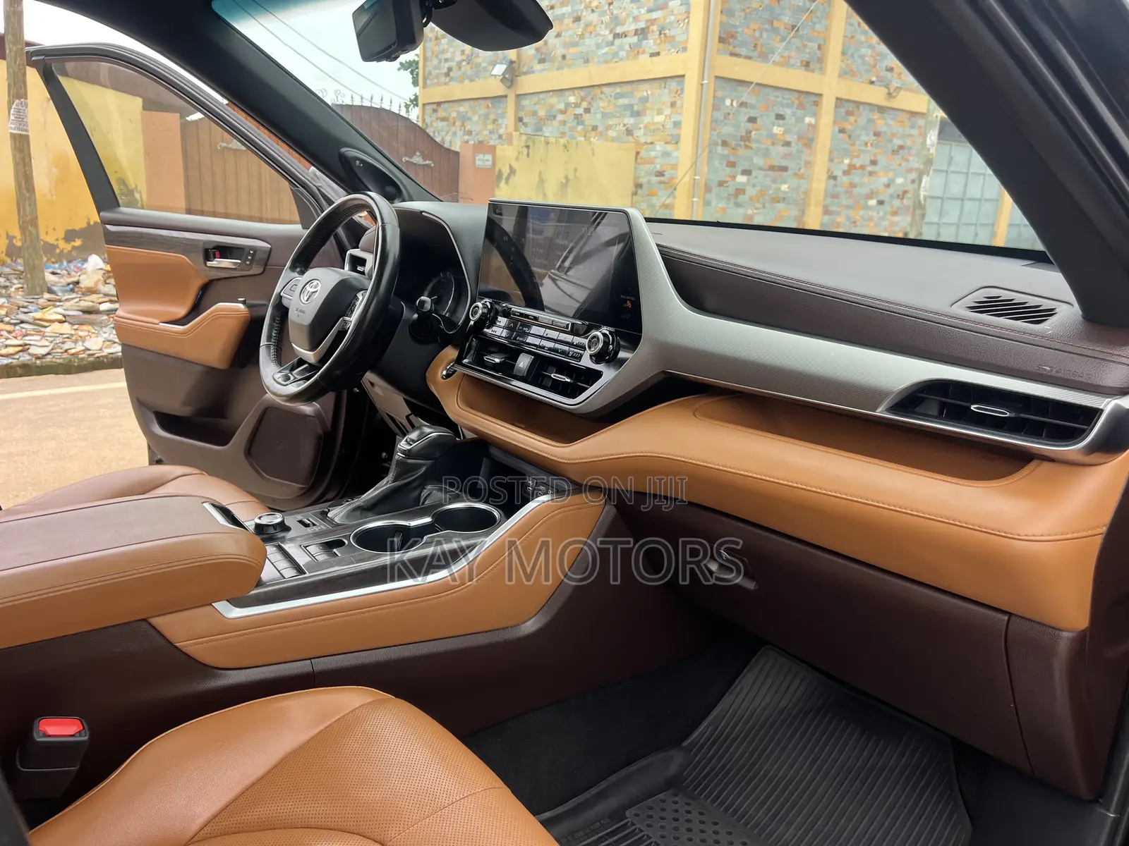Toyota Highlander Platinum 2022 Black