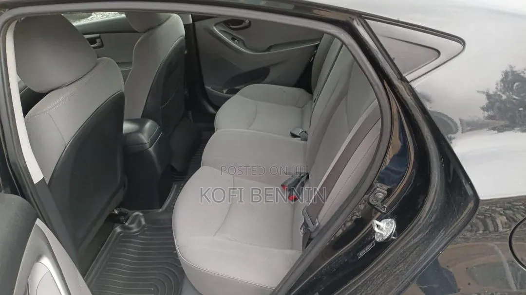 Hyundai Elantra Limited 4dr Sedan (1.8L 4cyl 6A) 2015 Black