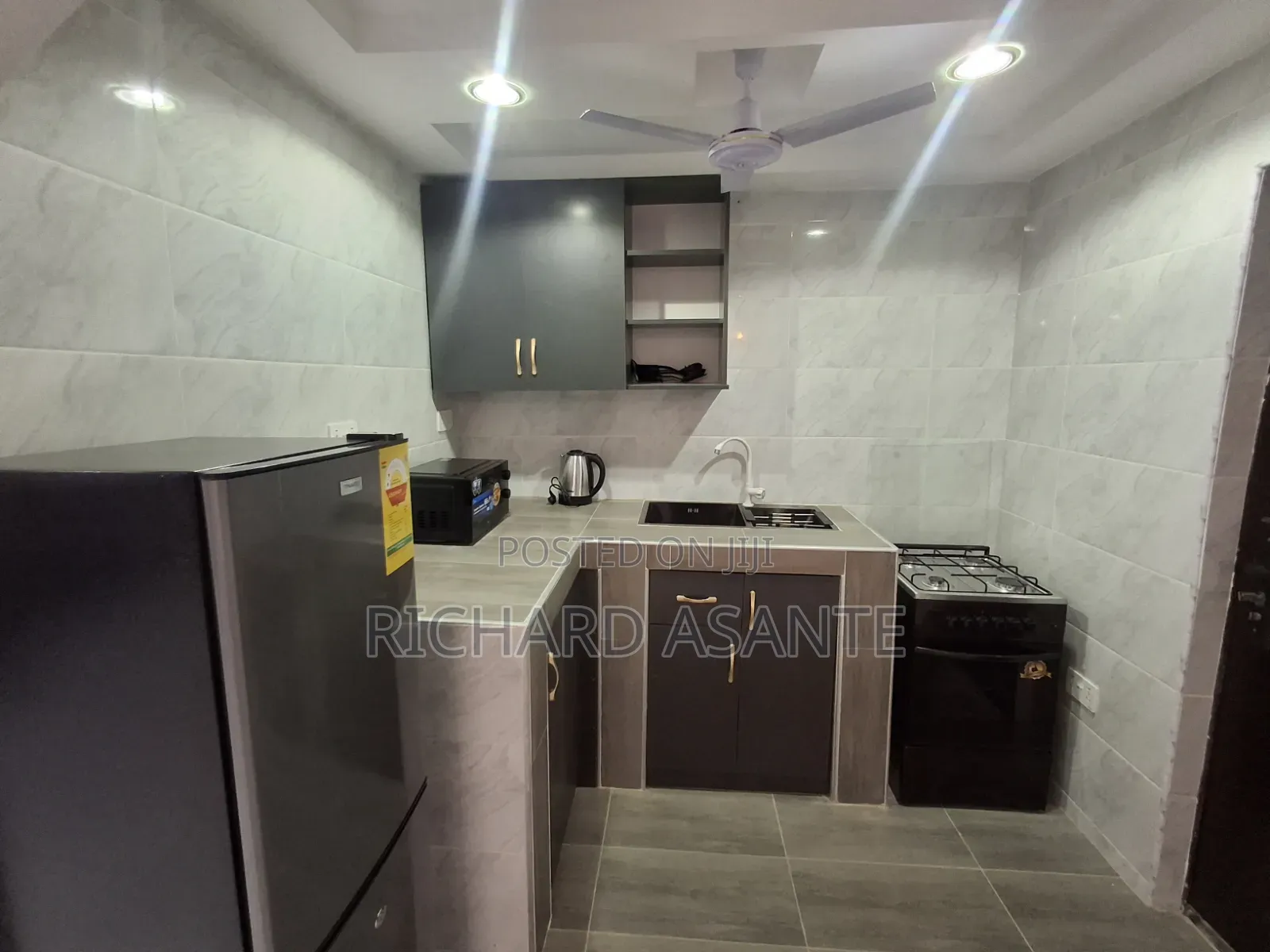 2 Bedrooms Exctv Complete Apartment at Pokuase Fise