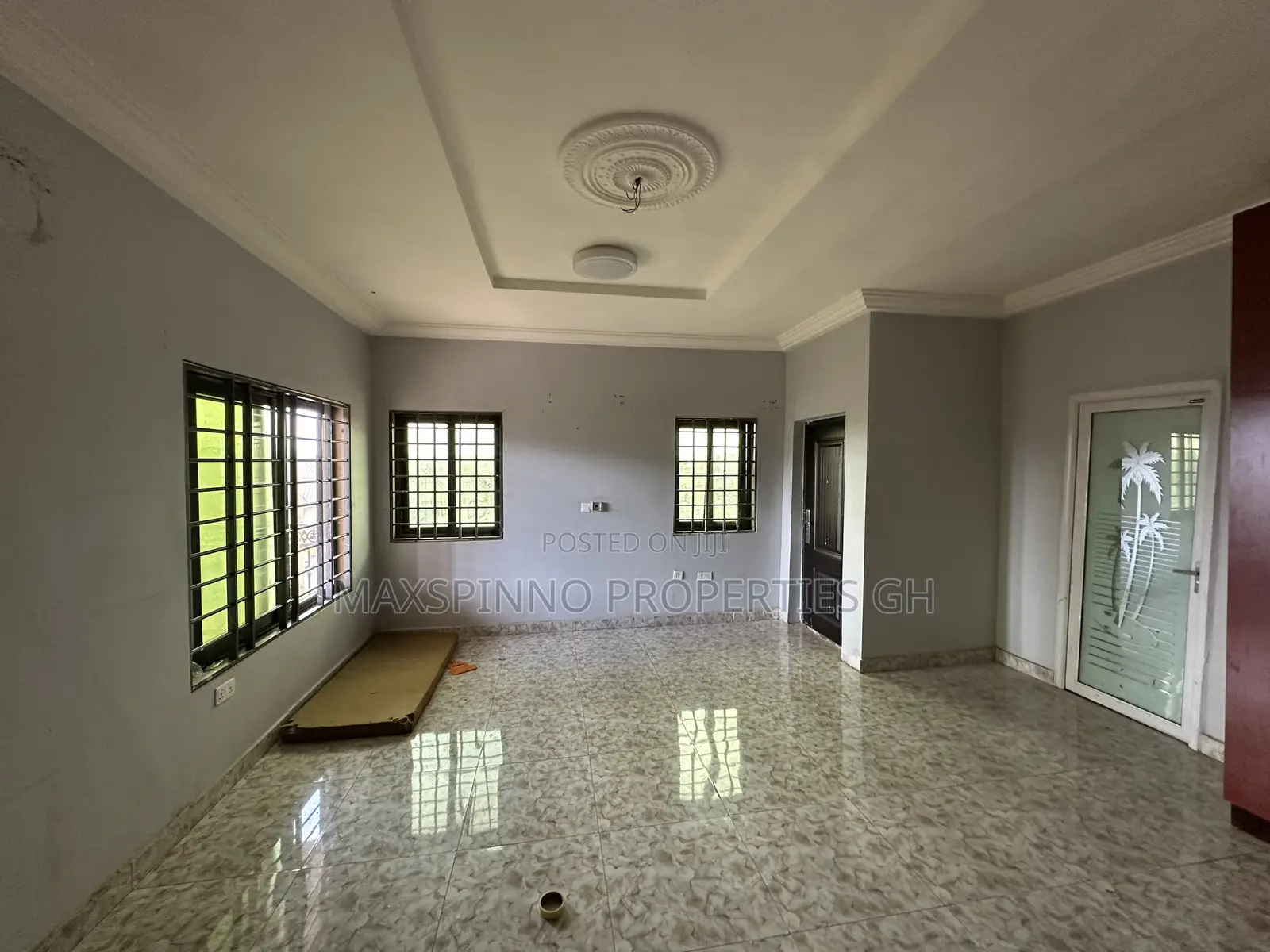 5bdrm House in Maxspinno Properties, Ghana Flag for rent