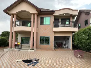 5bdrm House in Maxspinno Properties, Ghana Flag for rent