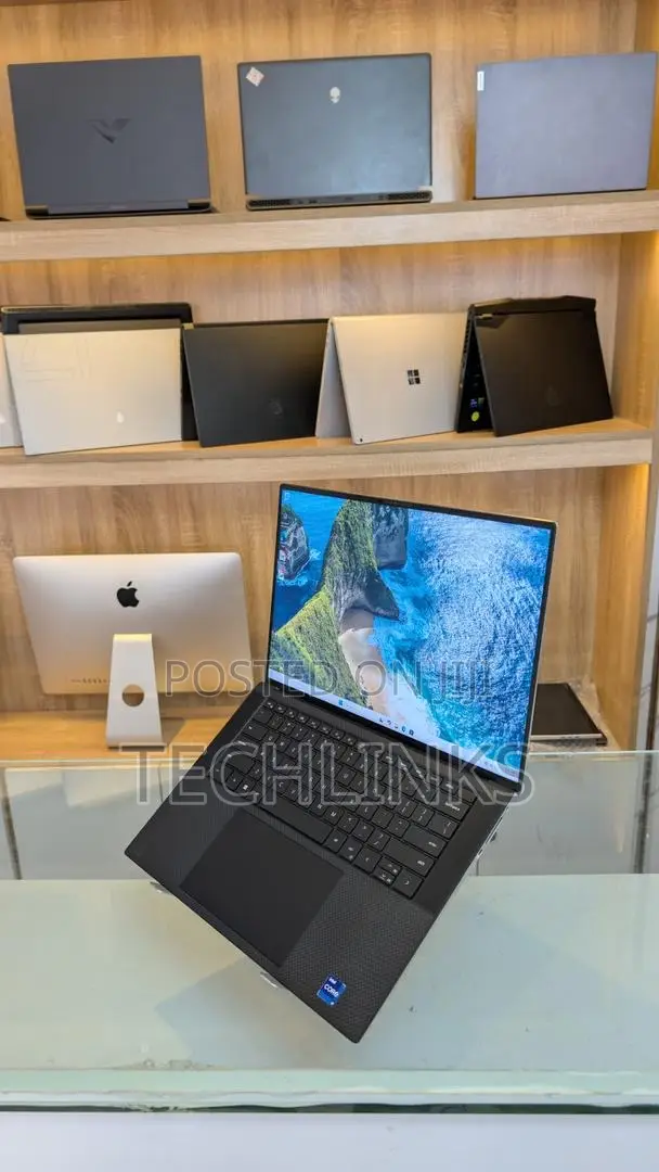 Laptop Dell XPS 15 16GB Intel Core i9 SSD 512GB