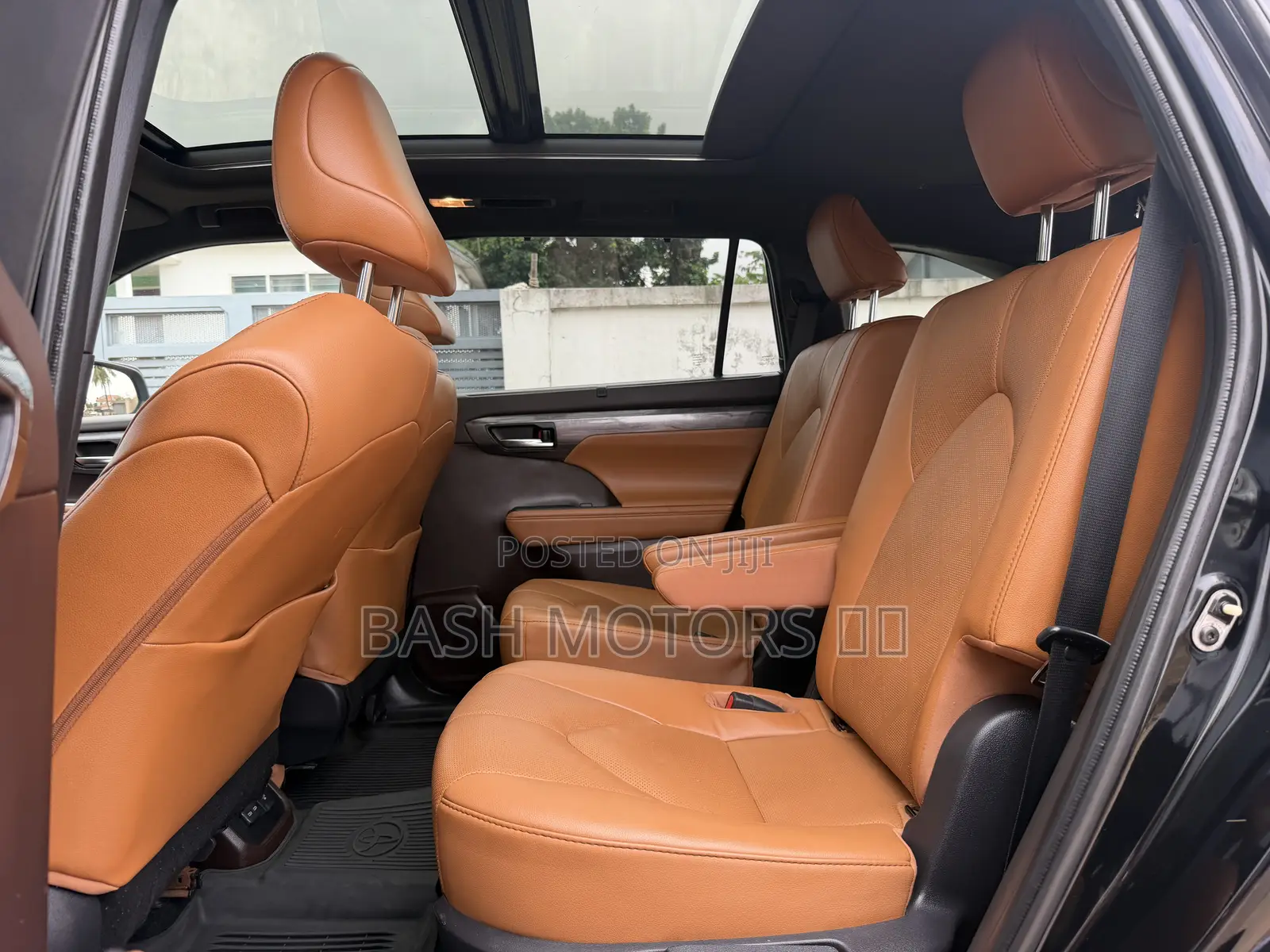 Toyota Highlander Platinum 2022 Black