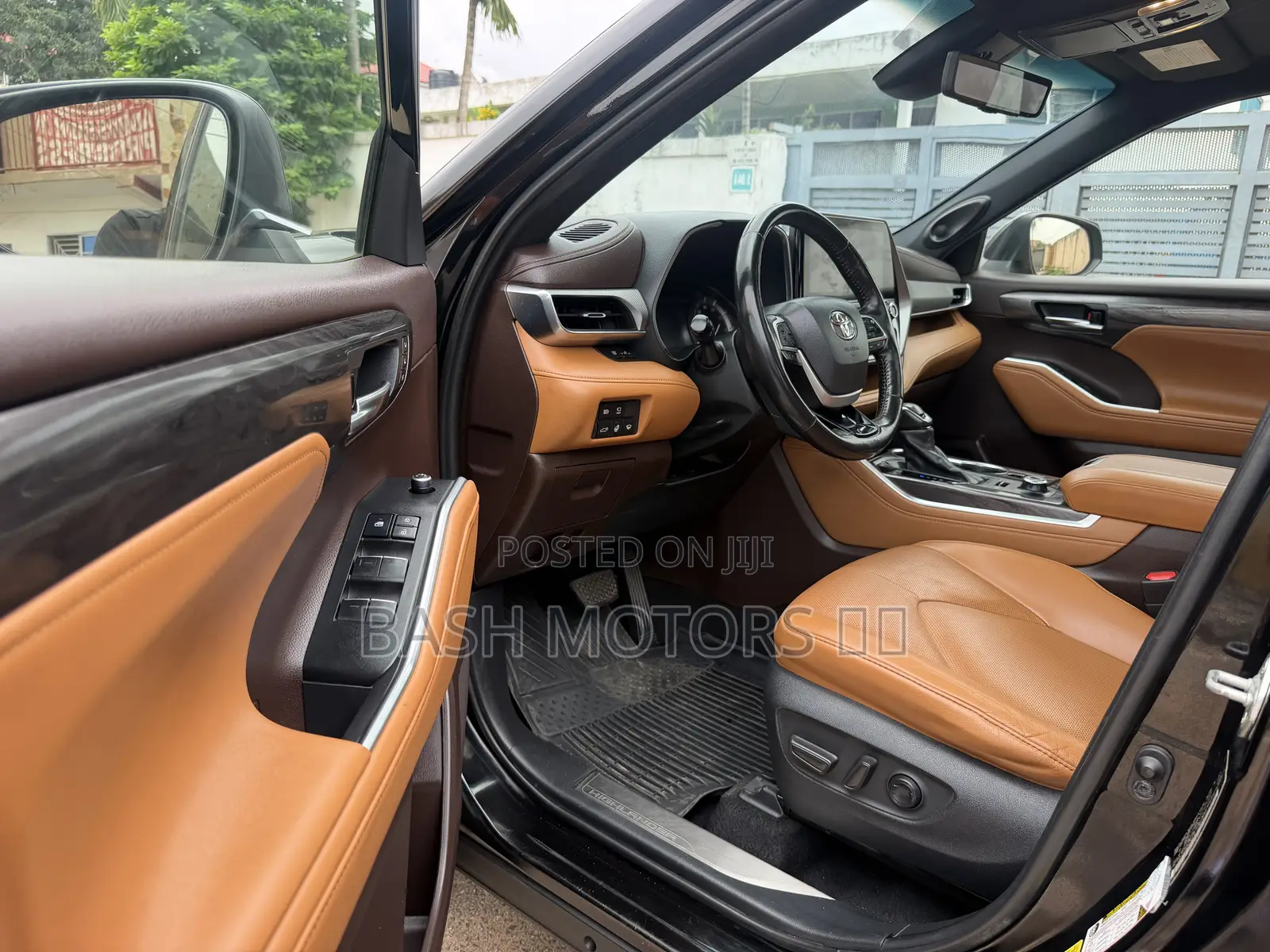 Toyota Highlander Platinum 2022 Black