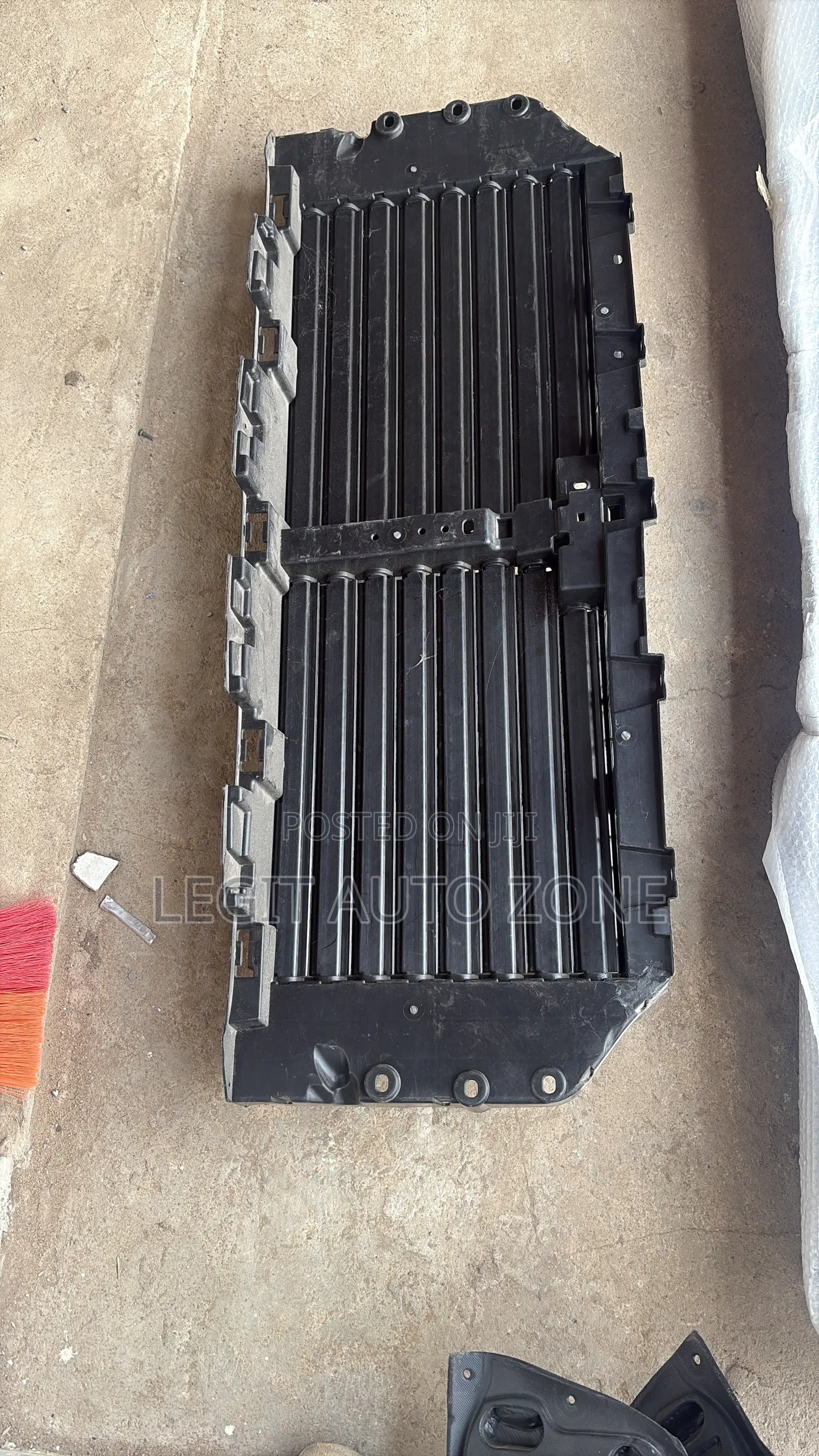 Ford F150 2023,2024,2025, Shutter Grill Available