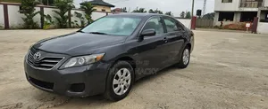 Toyota Camry 2011 Gray