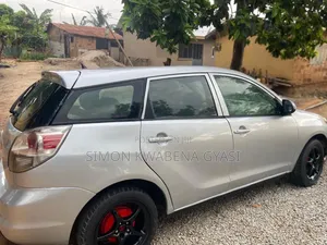 Toyota Matrix 2011 Silver